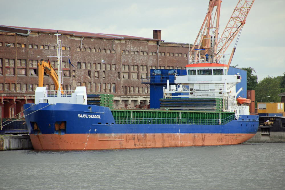 Blue dragon - IMO 9370288