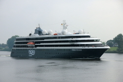 World Voyager - IMO 9871529